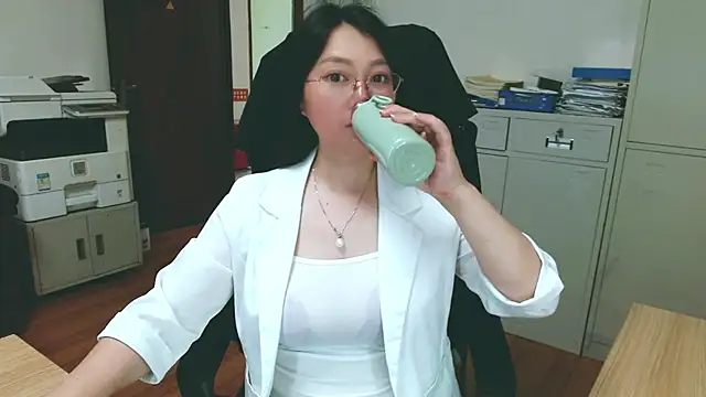 OL-Bai-Jie online show from May 8, 2:28 am
