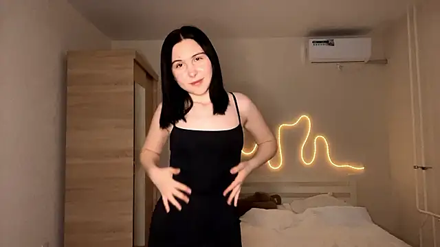 MyraLitterers online show from March 12, 3:51 pm