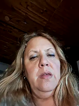 Snapshot of JennyInVegas chatting on May 24, 6:07 am JennyInVegas online show from May 24, 6:07 am