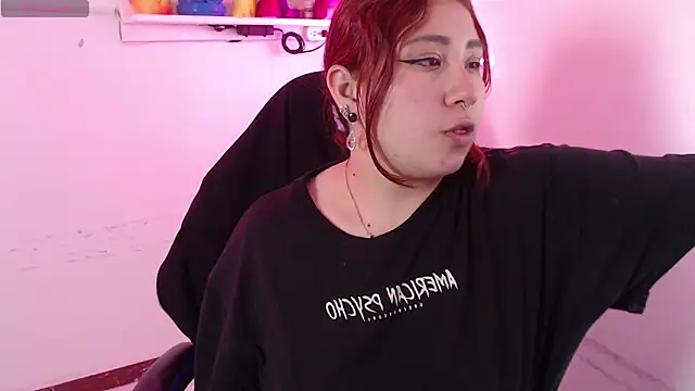 littlee red online show from March 20, 7:30 pm