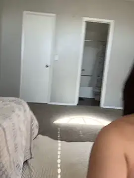 Snapshot of babygirlesme chatting on May 8, 3:28 pm babygirlesme online show from May 8, 3:28 pm
