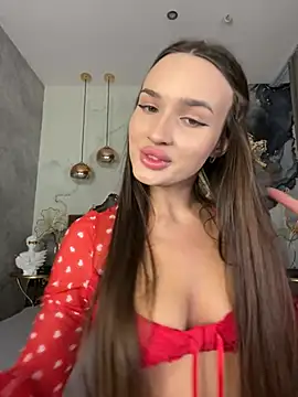 Snapshot of LillyNatty18 chatting on June 18, 10:25 pm LillyNatty18 online show from June 18, 10:25 pm