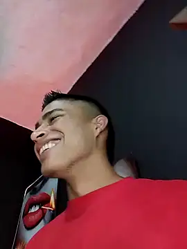 Emiliano Reyes online show from November 16, 2:28 am