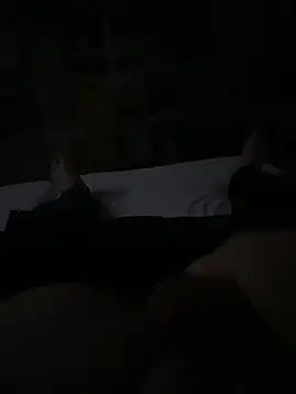 Snapshot of fantomel1986 chatting on November 30, 8:46 pm fantomel1986 online show from November 30, 8:46 pm