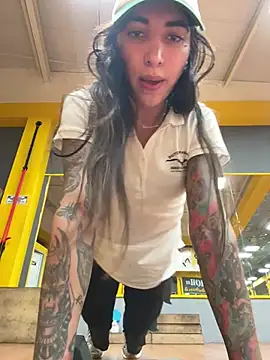 Snapshot of valeriahornier chatting on February 26, 2:43 am valeriahornier online show from February 26, 2:43 am