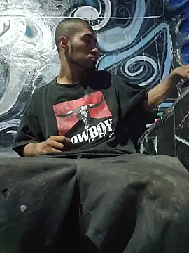 vergueo3 online show from June 4, 2:06 am