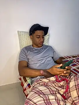 liam Brooks9 online show from March 11, 1:06 pm