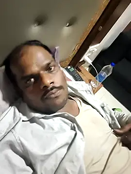 RNlov online show from November 10, 4:17 pm