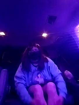 Snapshot of Ashley-Amber_Dragon chatting on December 14, 3:23 am Ashley-Amber Dragon online show from December 14, 3:23 am