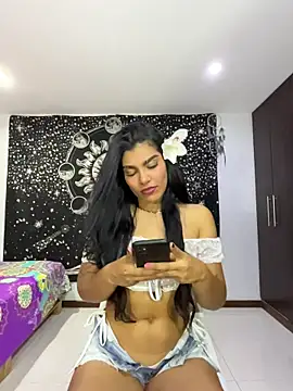 Snapshot of RudeKendall chatting on October 28, 2:26 am RudeKendall online show from October 28, 2:26 am