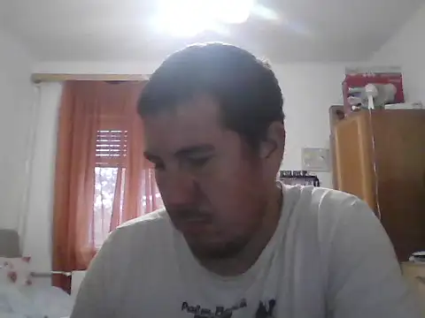 Snapshot of Szeximado31 chatting on November 8, 2:50 pm Szeximado31 online show from November 8, 2:50 pm