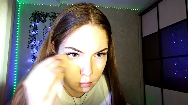 VETT KITTY online show from October 30, 7:43 am