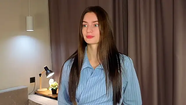 Snapshot of RosaMunoz_ chatting on October 20, 5:41 am RosaMunoz  online show from October 20, 5:41 am