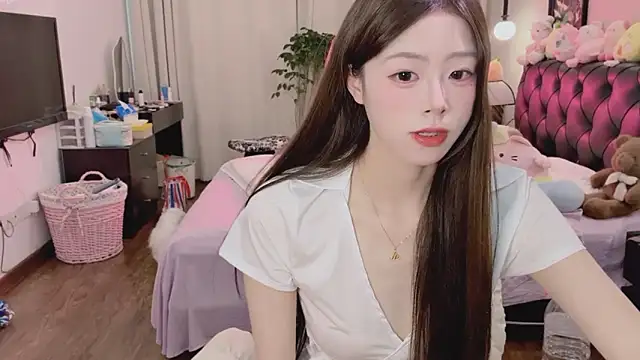 Snapshot of Onecutelittle chatting on May 16, 6:54 am Onecutelittle online show from May 16, 6:54 am