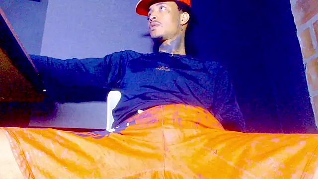 Anaconda larga online show from February 21, 2:40 pm