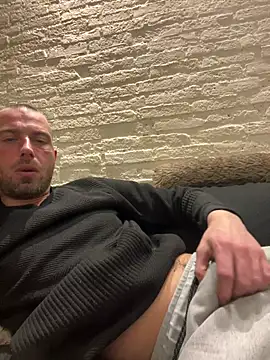 Rotteei1 online show from February 16, 10:06 pm