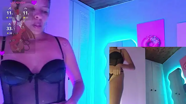 Snapshot of Aria_Russo chatting on April 24, 2:30 pm Aria Russo online show from April 24, 2:30 pm