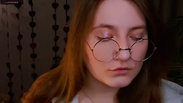 Snapshot of fairy_tara chatting on February 10, 2:54 pm fairy tara online show from February 10, 2:54 pm