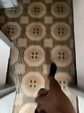 Snapshot of Anaconda_Negra20 chatting on October 22, 3:23 pm Anaconda Negra20 online show from October 22, 3:23 pm