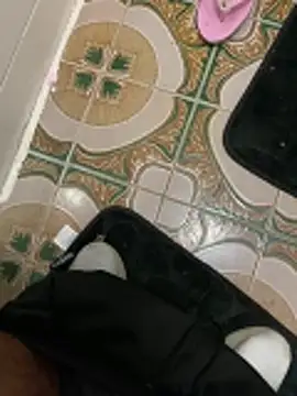 Snapshot of Anaconda_Negra20 chatting on October 31, 4:30 pm Anaconda Negra20 online show from October 31, 4:30 pm