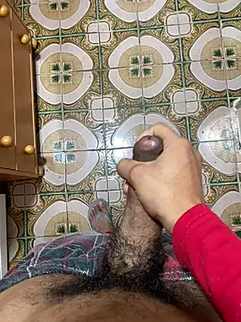 Snapshot of Anaconda_Negra20 chatting on November 8, 8:47 am Anaconda Negra20 online show from November 8, 8:47 am