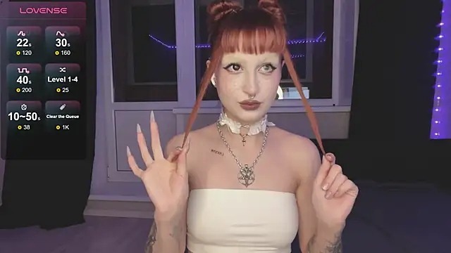 Snapshot of Sunnycindy_luv chatting on October 29, 7:04 pm Sunnycindy luv online show from October 29, 7:04 pm