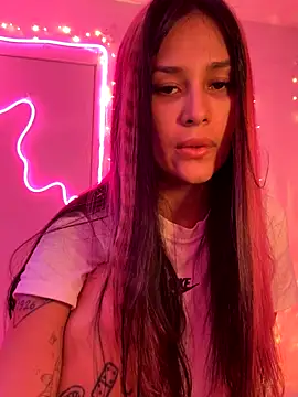 Mia Miaww online show from October 20, 2:01 am