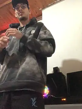 tian doyt69 online show from February 10, 4:38 am