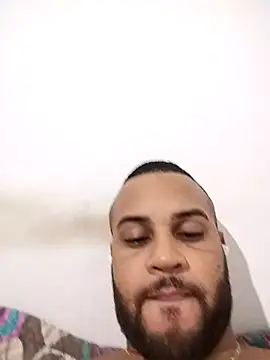 Snapshot of Jonathanbarreto chatting on April 9, 3:28 am Jonathanbarreto online show from April 9, 3:28 am