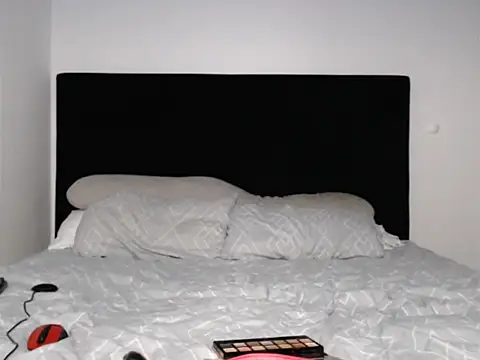 wwwdddccc1 online show from November 19, 8:25 am