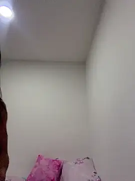 Snapshot of violeta365 chatting on April 30, 3:18 pm violeta365 online show from April 30, 3:18 pm