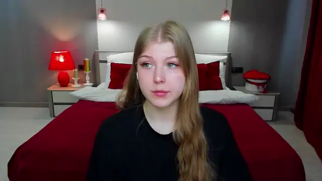Snapshot of Stella_Light chatting on April 21, 4:30 am Stella Light online show from April 21, 4:30 am