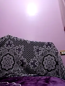 Snapshot of SandyAmr chatting on October 28, 7:23 am SandyAmr online show from October 28, 7:23 am