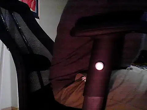 Snapshot of ChubOnTheInternet chatting on February 12, 3:18 pm ChubOnTheInternet online show from February 12, 3:18 pm