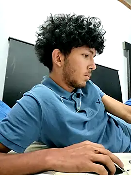 LyliaWood online show from November 14, 7:56 pm