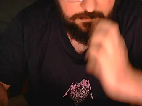 Snapshot of moneyman_11 chatting on July 17, 8:57 pm moneyman 11 online show from July 17, 8:57 pm