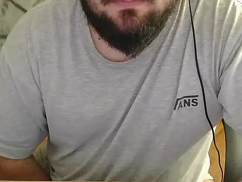 Snapshot of moneyman_11 chatting on July 28, 7:15 am moneyman 11 online show from July 28, 7:15 am