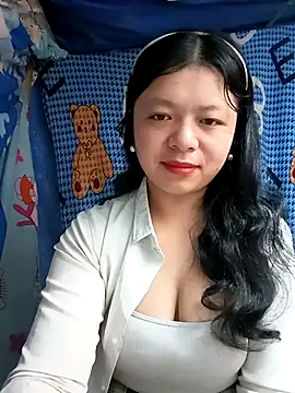 lisa-bae00 online show from January 17, 12:26 am