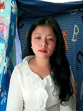 lisa-bae00 online show from February 12, 5:13 am