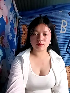 Snapshot of lisa-bae00 chatting on April 20, 12:41 pm lisa-bae00 online show from April 20, 12:41 pm