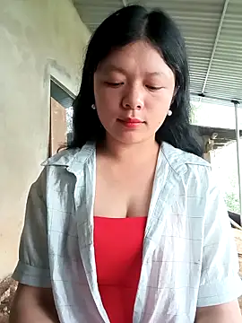 Snapshot of lisa-bae00 chatting on April 21, 11:18 pm lisa-bae00 online show from April 21, 11:18 pm