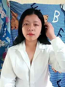 Snapshot of lisa-bae00 chatting on May 11, 12:38 am lisa-bae00 online show from May 11, 12:38 am