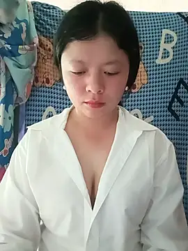 Snapshot of lisa-bae00 chatting on May 23, 11:53 pm lisa-bae00 online show from May 23, 11:53 pm