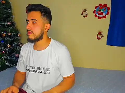 astredad2025 online show from December 19, 10:28 pm