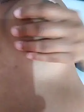 Snapshot of Jennyy31 chatting on December 16, 8:52 am Jennyy31 online show from December 16, 8:52 am