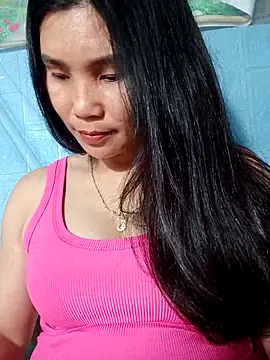 Snapshot of Bear_bear0 chatting on April 17, 12:30 pm Bear bear0 online show from April 17, 12:30 pm