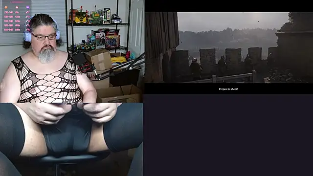 Snapshot of geekycastillo chatting on March 26, 4:18 am geekycastillo online show from March 26, 4:18 am