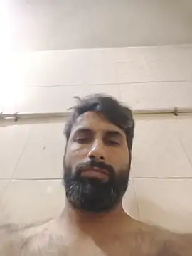 Snapshot of shail1987 chatting on July 15, 1:33 am shail1987 online show from July 15, 1:33 am
