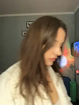 Snapshot of ScarletSi chatting on April 5, 7:55 pm ScarletSi online show from April 5, 7:55 pm