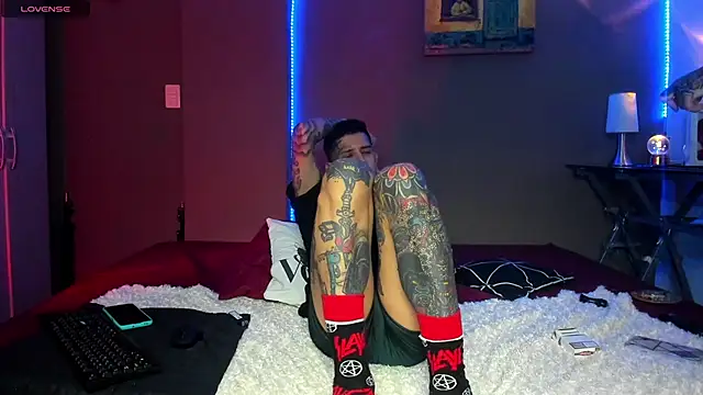 cleoo jhonny online show from March 25, 2:39 am